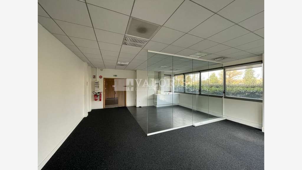 Bureaux à louer à Dardilly avenue de la Bruyère