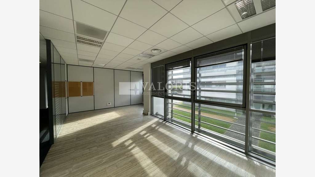 Bureaux à louer à Dardilly avenue de la Bruyère