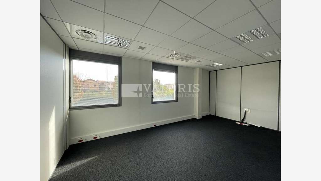 Bureaux à louer à Dardilly avenue de la Bruyère