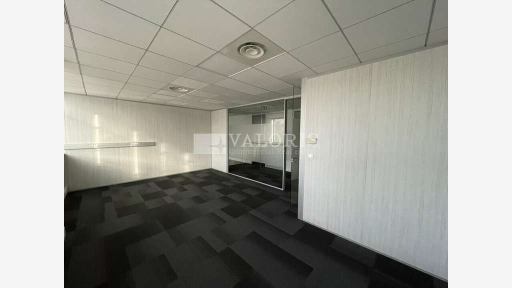 Bureaux à partir de 127m² à louer à Dardilly