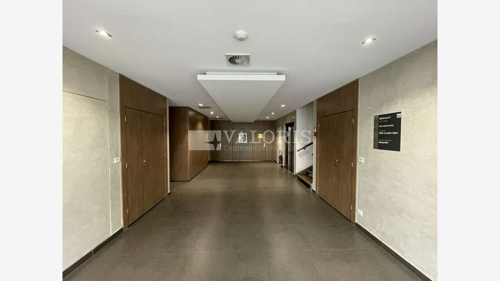 Bureaux à partir de 127m² à louer à Dardilly