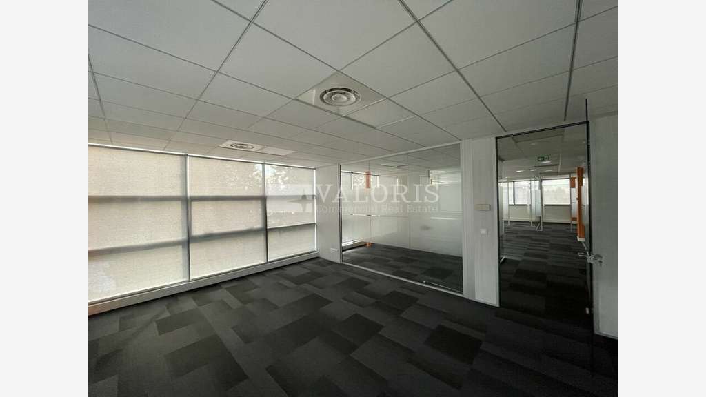 Bureaux à partir de 127m² à louer à Dardilly