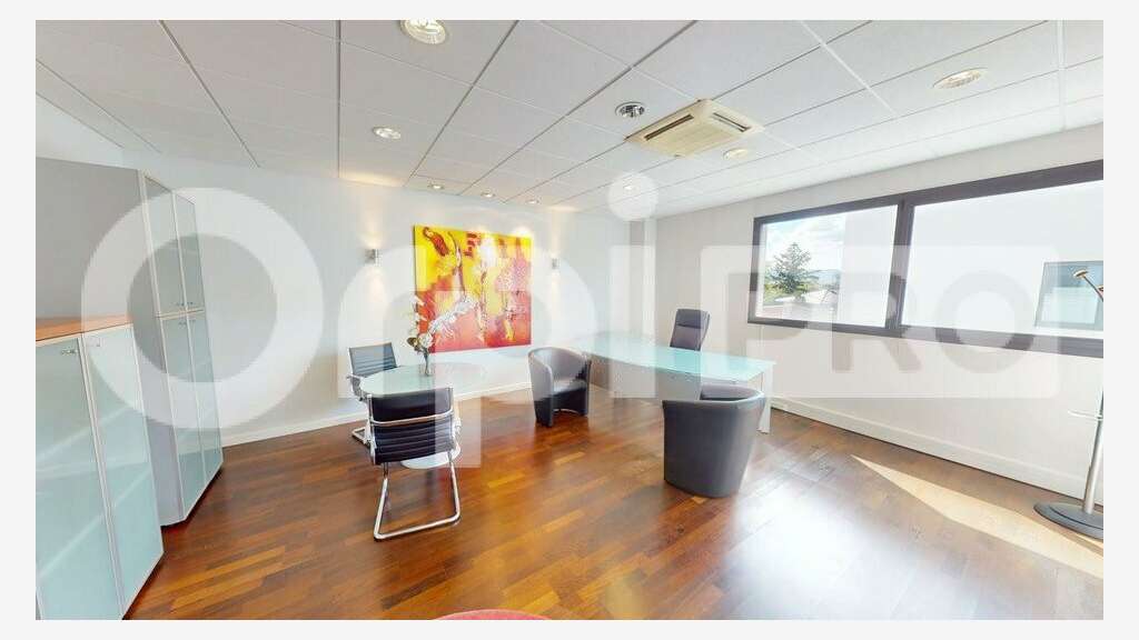 A louer bureaux premium de 138m² Dardilly Techild