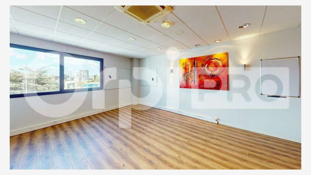 A louer bureaux premium de 138m² Dardilly Techild