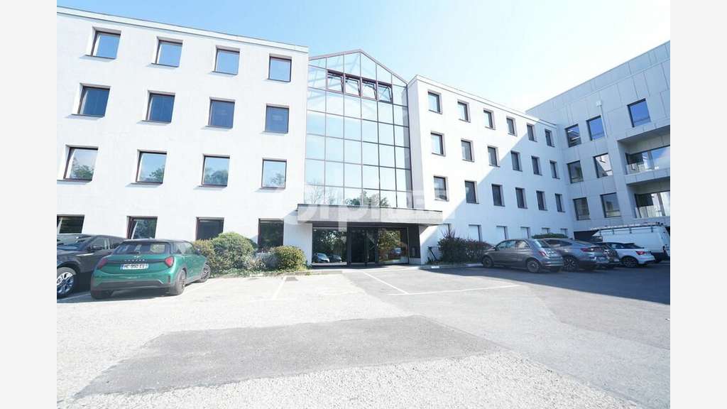 Bureau de 40m² à louer à Dardilly zone Techlid