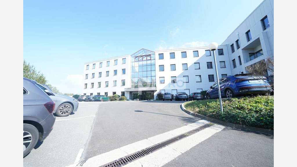 Bureau de 40m² à louer à Dardilly zone Techlid