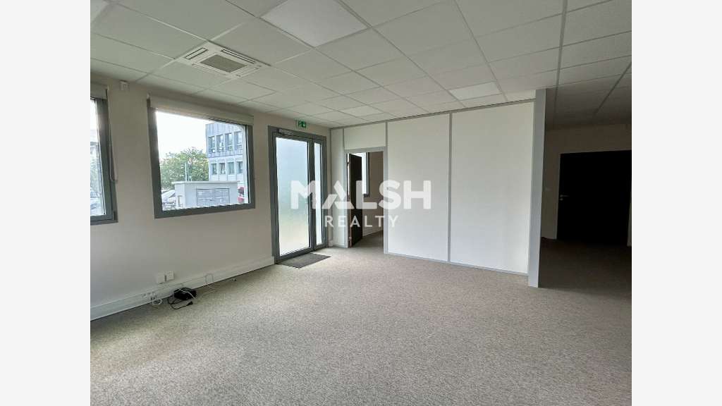 Bureaux à louer 143m² à Dardilly