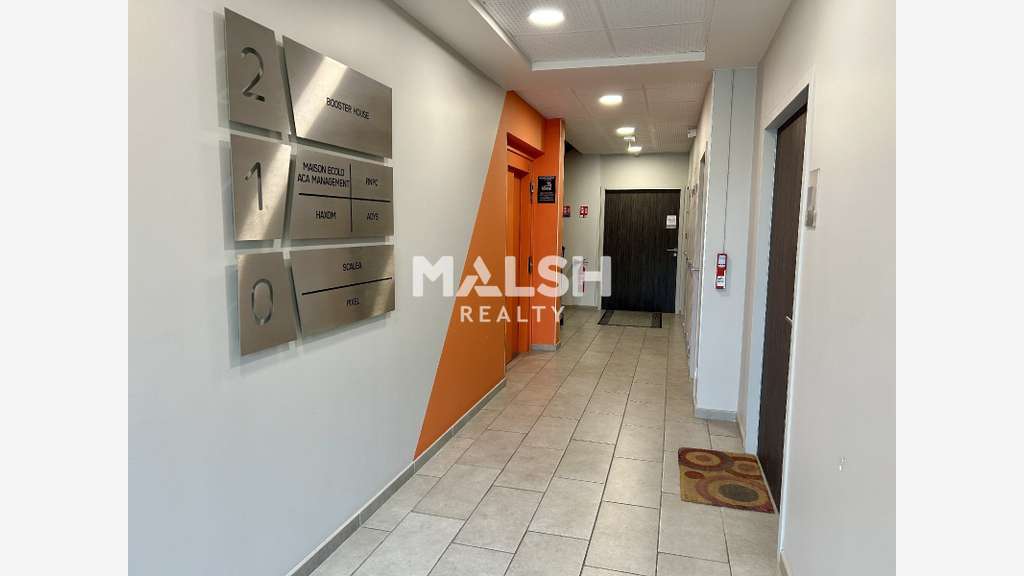 Bureaux à louer 143m² à Dardilly