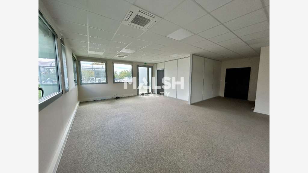 Bureaux à louer 143m² à Dardilly