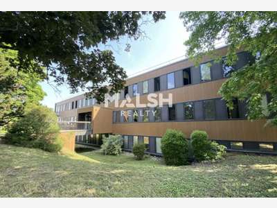 A louer bureaux de 700m² divisibles à Dardilly