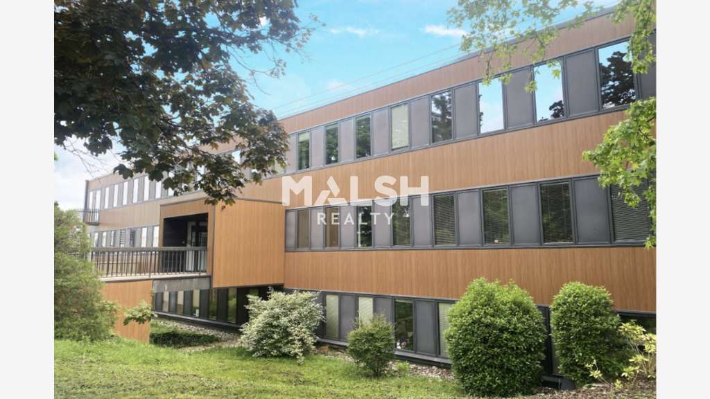 A louer bureaux de 700m² divisibles à Dardilly
