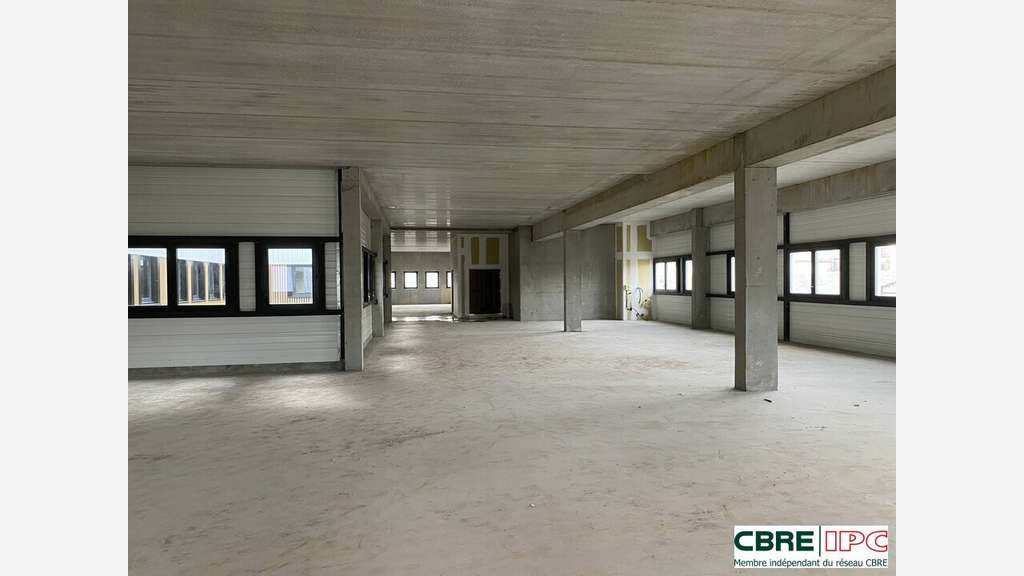 A louer bureaux 99m² R+1 à Dax Gare