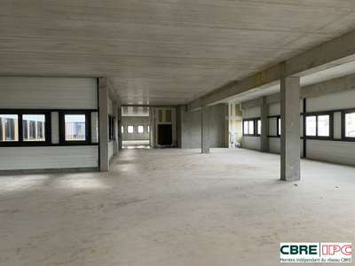 A louer bureaux 99m² R+1 à Dax Gare
