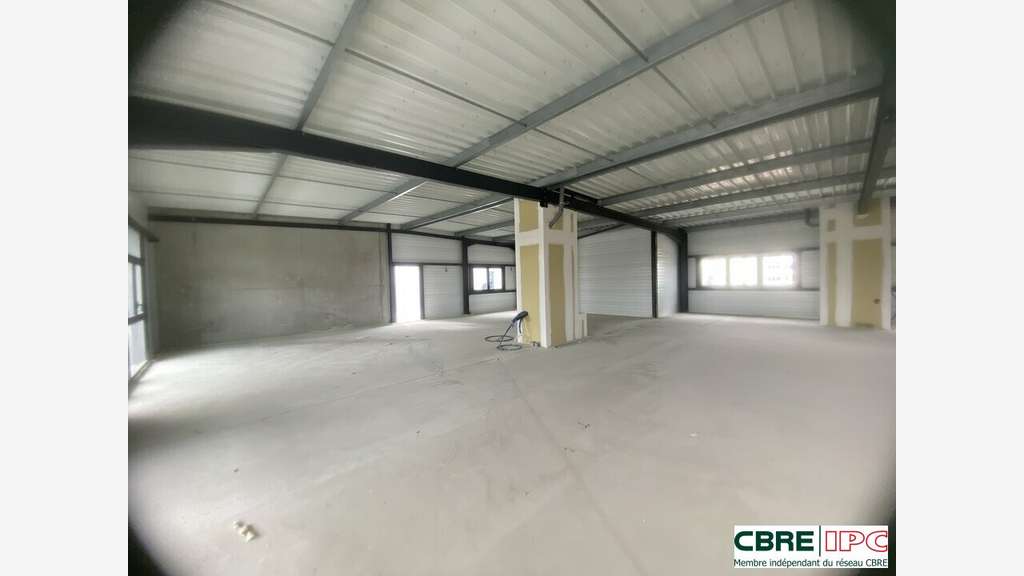 A louer bureaux 164m² R+2 à Dax Gare