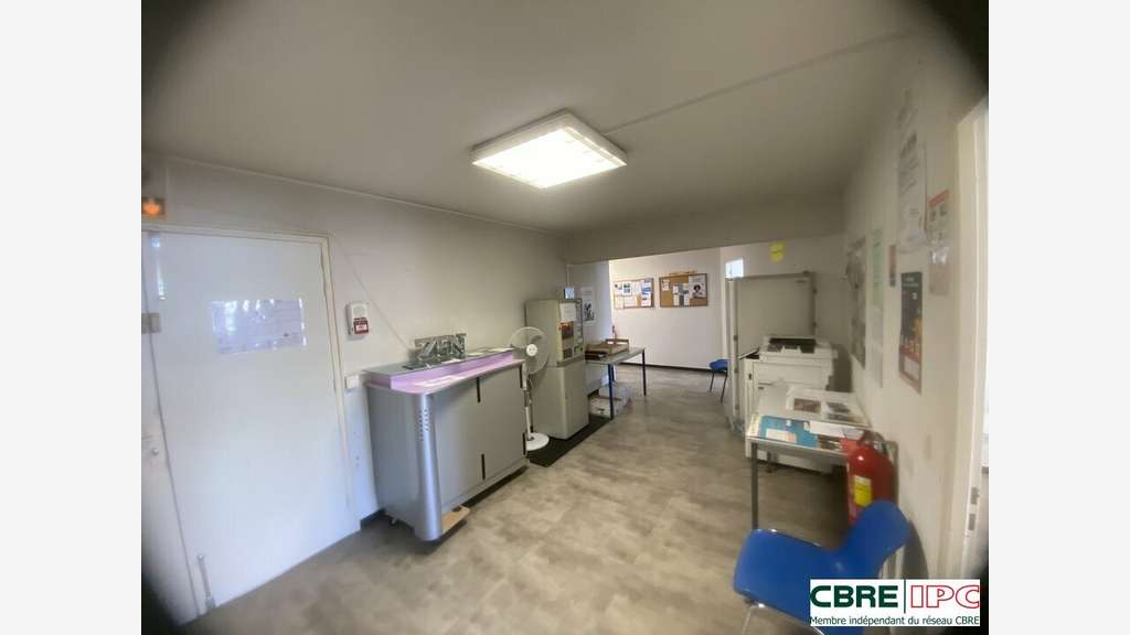 Location bureaux 151m² R+2 à Dax Sablar