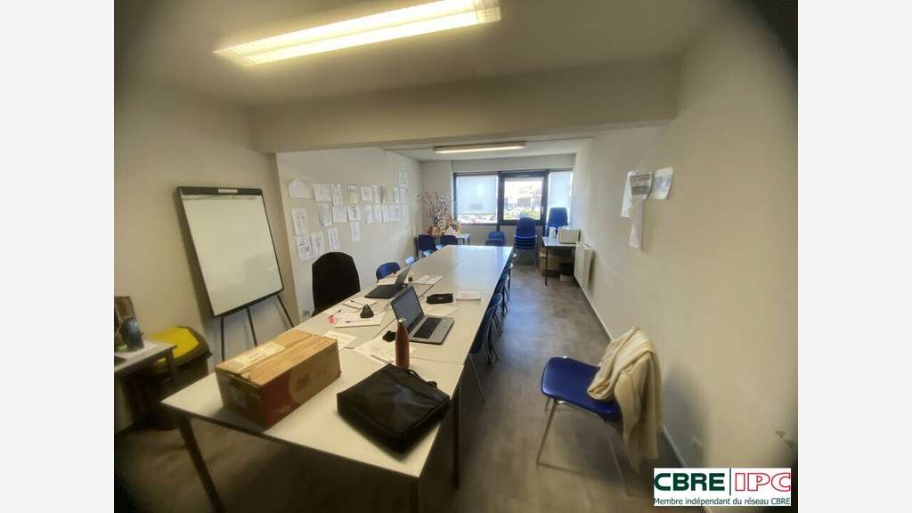Location bureaux 151m² R+2 à Dax Sablar