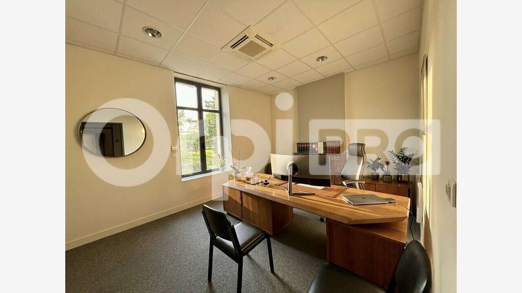 Bureaux indépendants 180m² centre ville de Dax