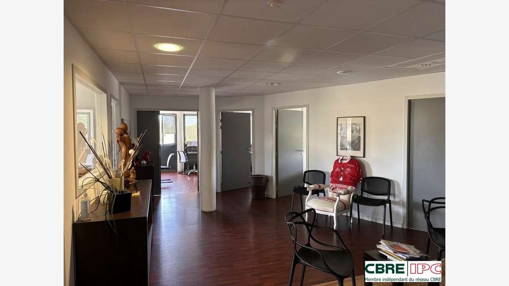 Location très beau plateau de bureau Dax gare TGV