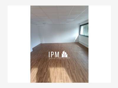 Bureaux de 100m² à louer LA CIOTAT 13600