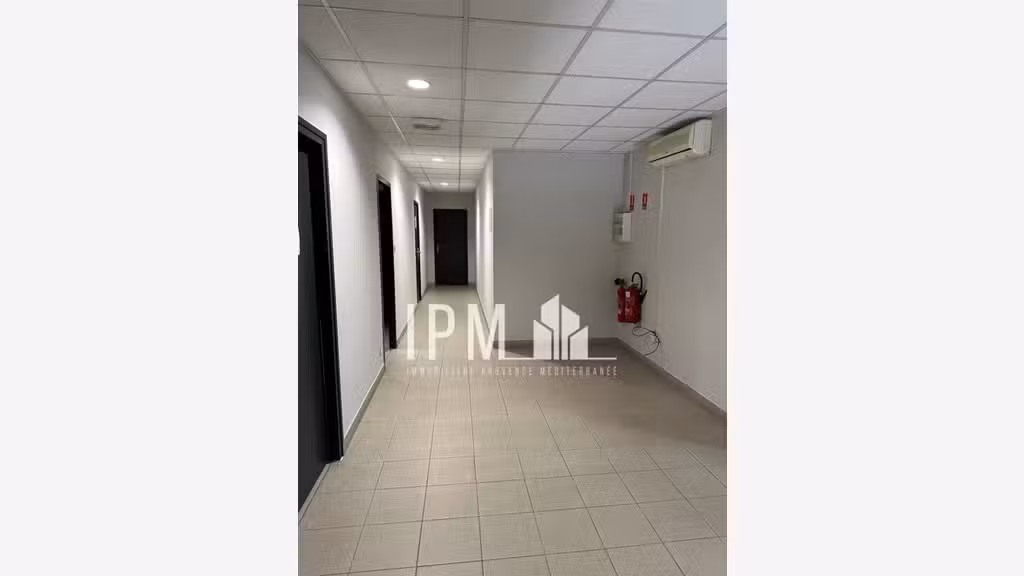 A louer bureaux 144m² - La Penne-sur-Huveaune