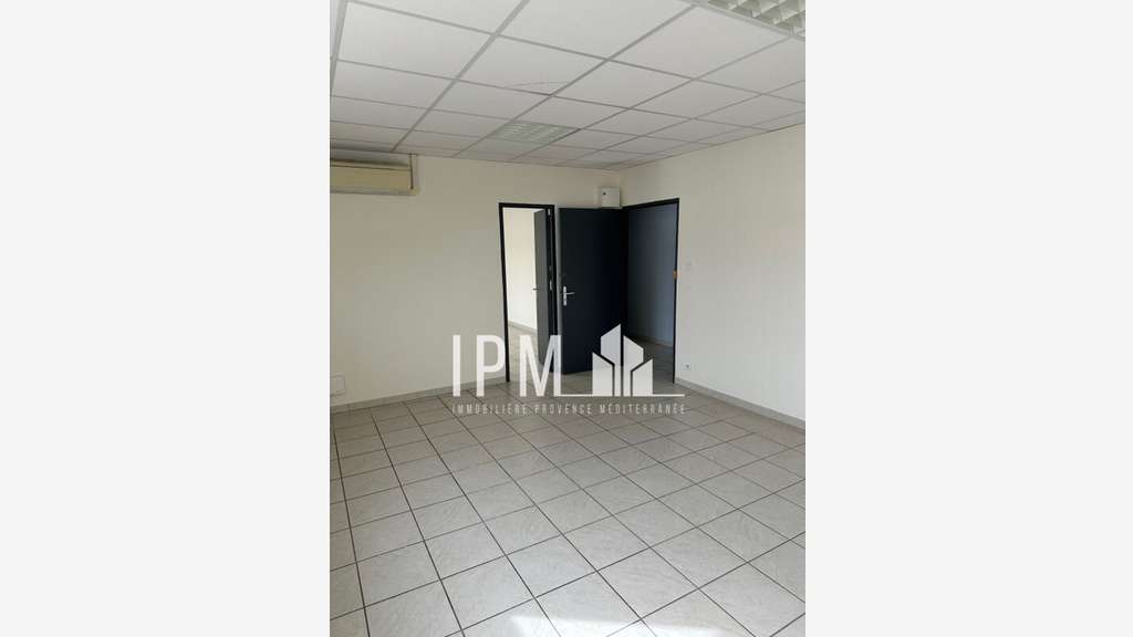 A louer bureaux 144m² - La Penne-sur-Huveaune