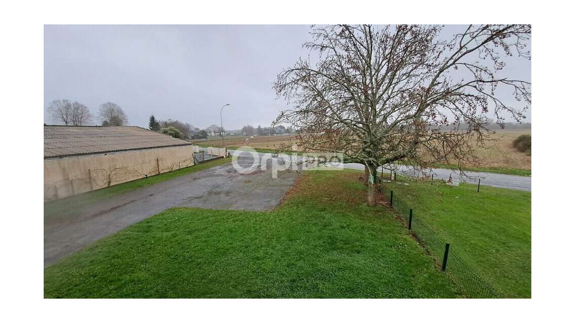 A louer bureaux de 210m² sur Serres-Castet