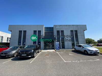A louer bureaux 217m² parfait état à St Herblain