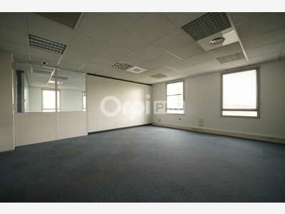 Vente local mixte 234m²  à Bron