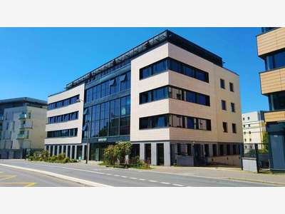 Loue bureaux de 9 à 45m² centre d'affaires Reims