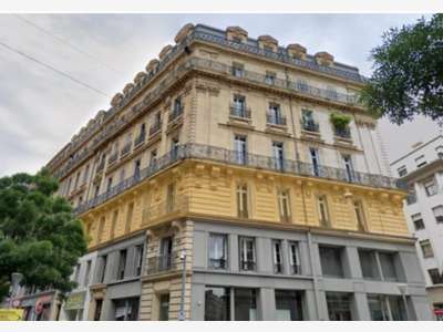 A louer bureaux 800m² à Marseille Euroméditerranée