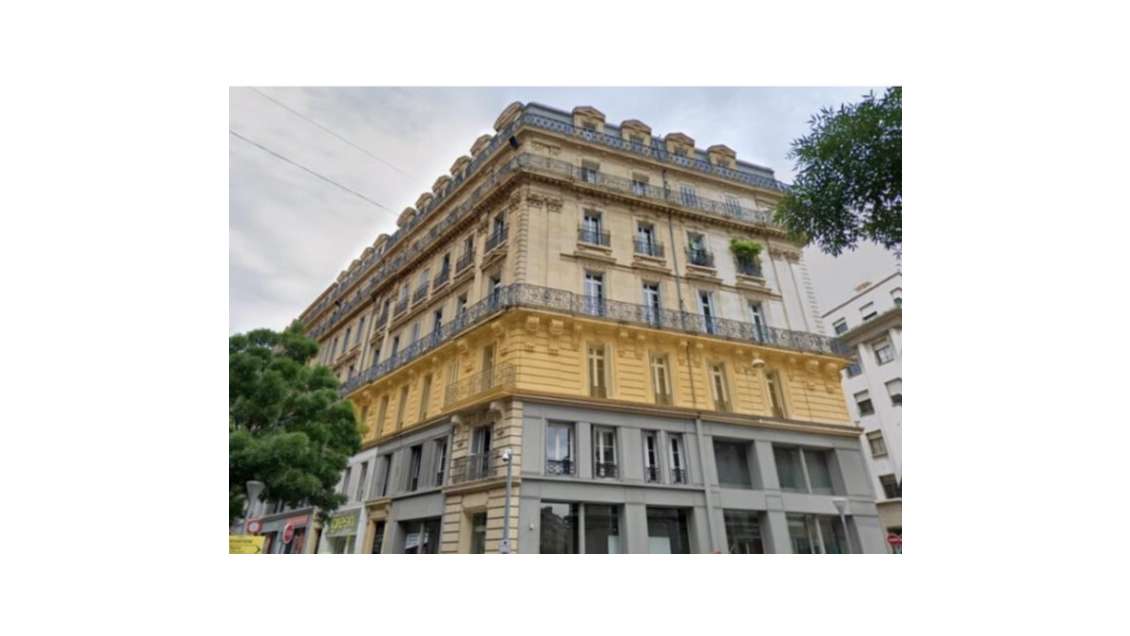 A louer bureaux 800m² à Marseille Euroméditerranée