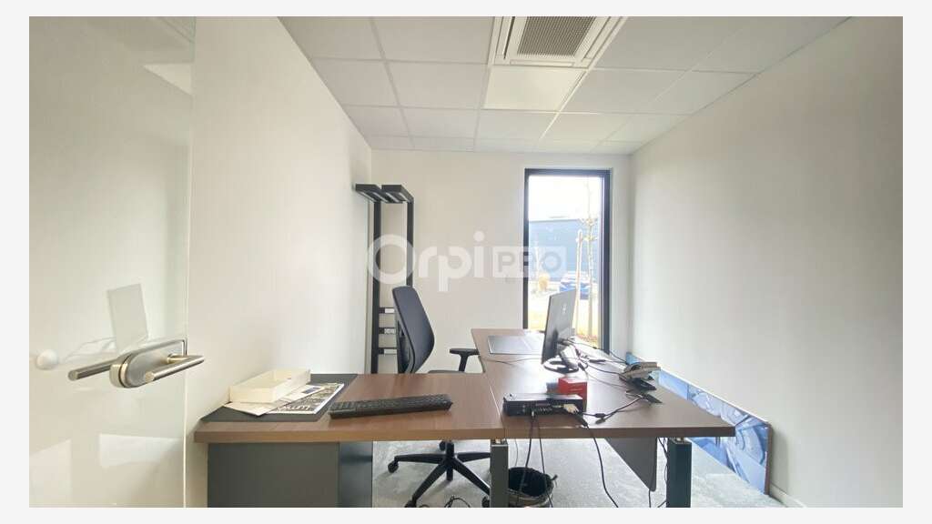 Bureau 70m² RDC à louer sur Wettolsheim / Colmar