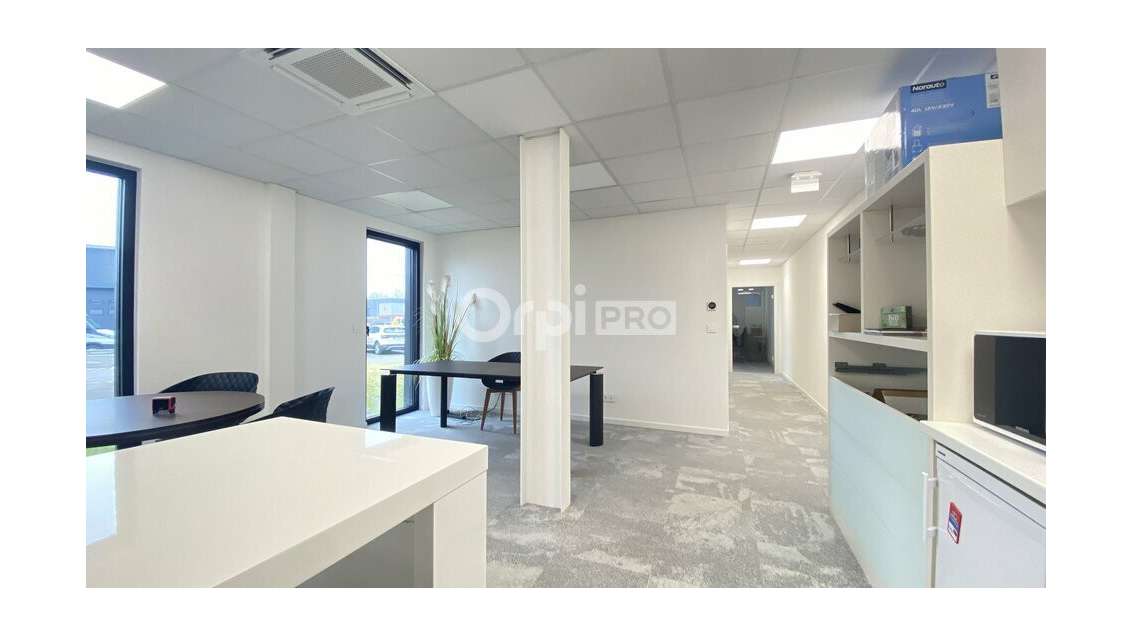 Bureau 70m² RDC à louer sur Wettolsheim / Colmar