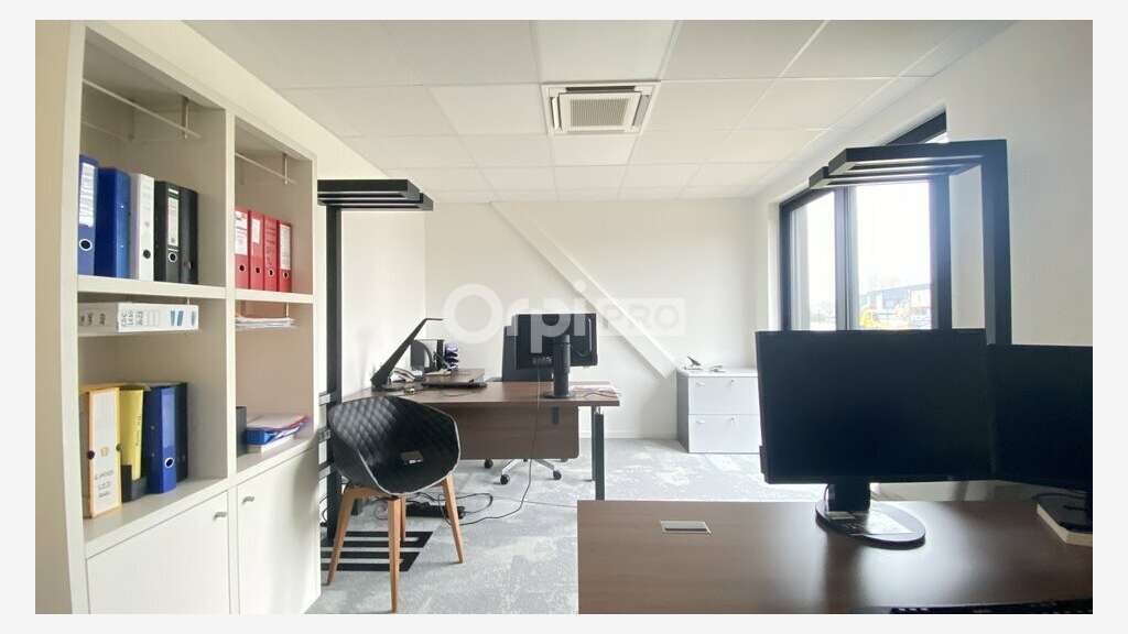 Bureau 70m² RDC à louer sur Wettolsheim / Colmar