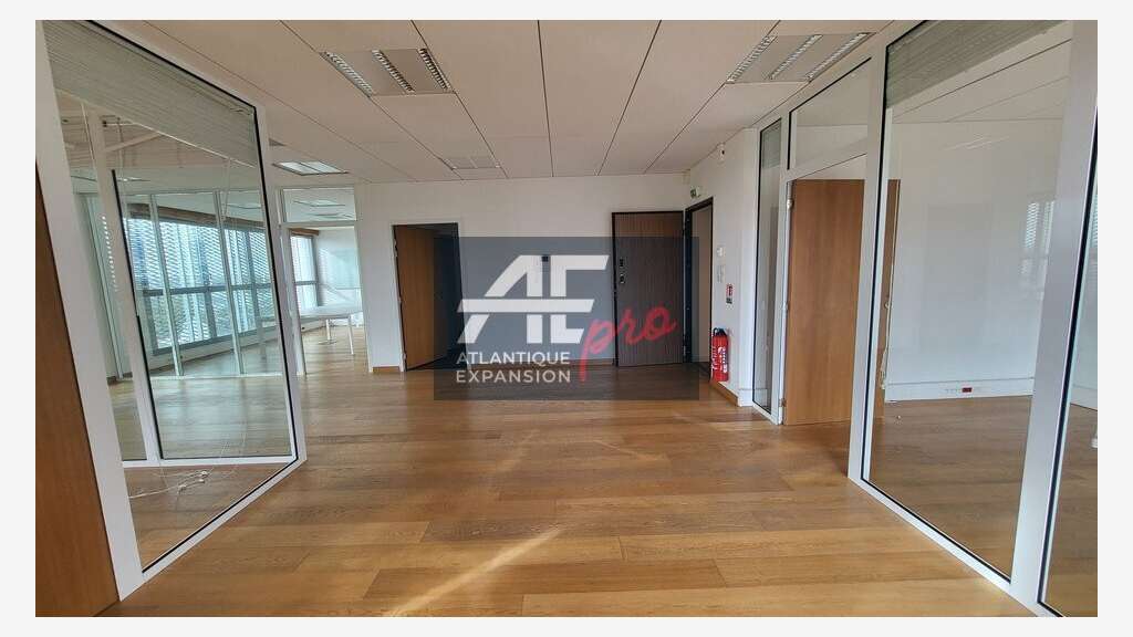 Bureaux 110m² à louer Gare de Saint-Nazaire