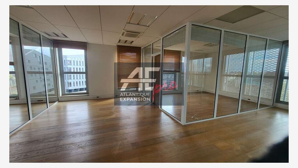Bureaux 110m² à louer Gare de Saint-Nazaire
