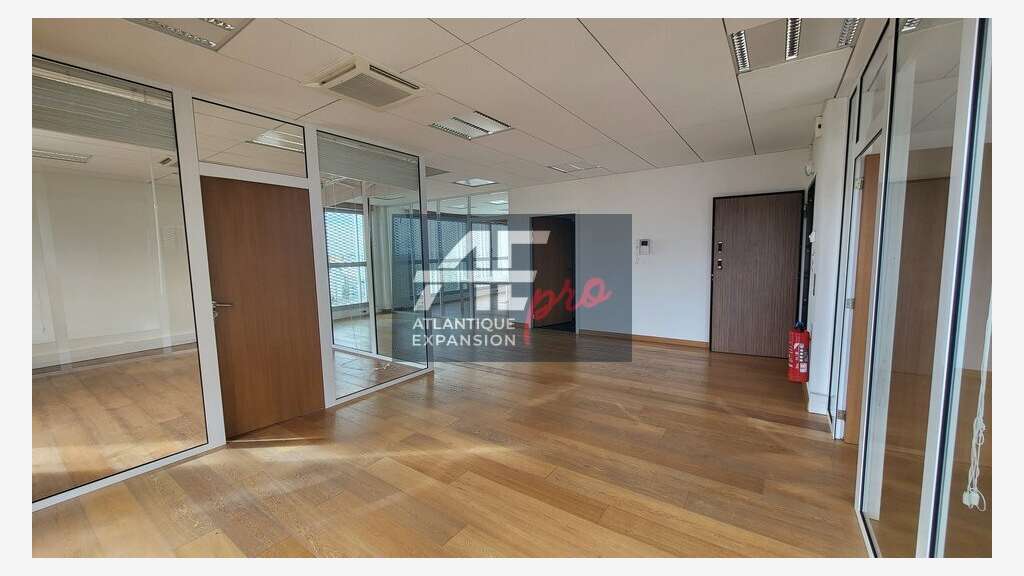 Bureaux 110m² à louer Gare de Saint-Nazaire