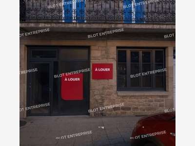 Loue bureaux de 75m² au coeur du centre de Dinan