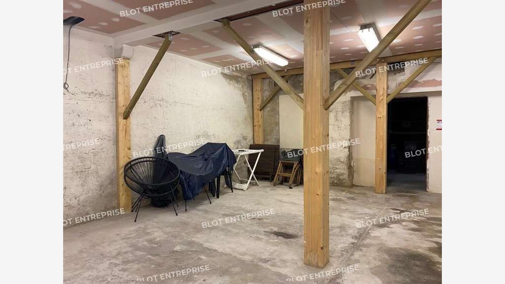 Loue bureaux de 75m² au coeur du centre de Dinan