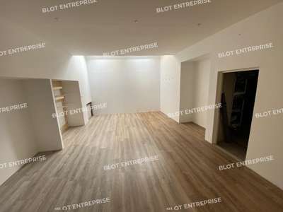 Location Locaux commerciaux - Boutiques à Dinan