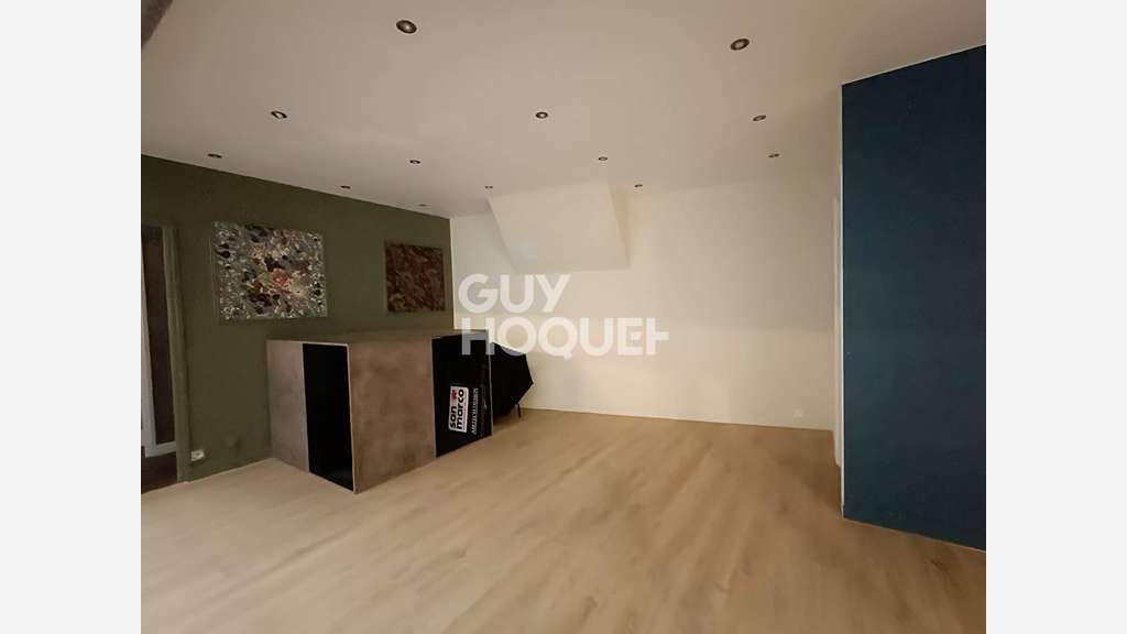 A louer local commercial ou bureaux 40m² à Dinan