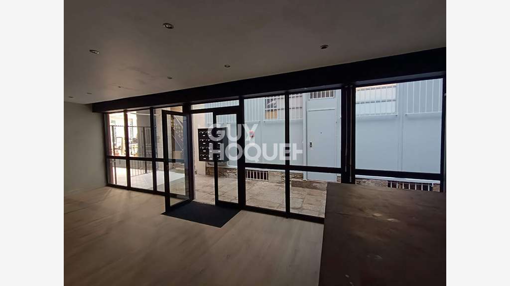 A louer local commercial ou bureaux 40m² à Dinan