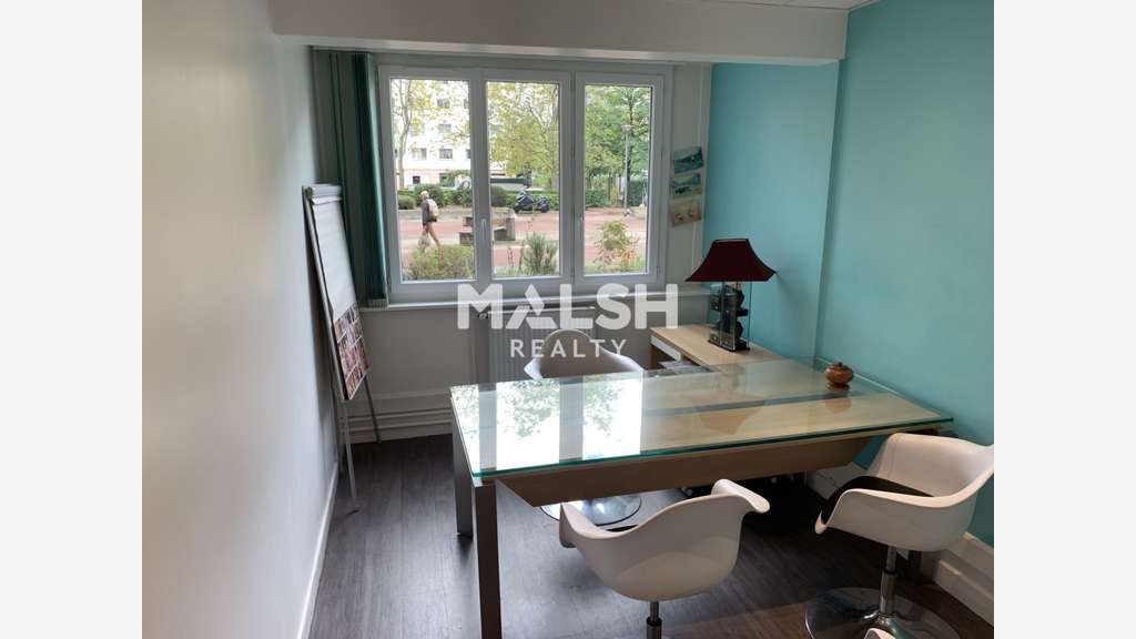 A louer bureaux 30m² div à Caluire C.C. Montessuy 