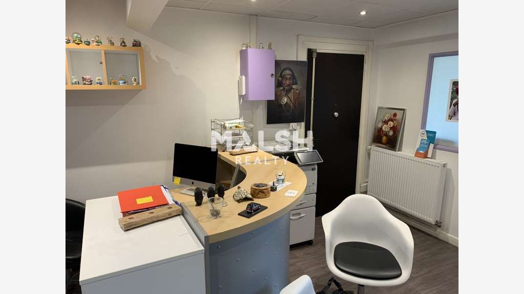 A louer bureaux 30m² div à Caluire C.C. Montessuy 