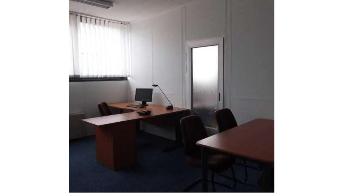 Loue bureaux divisibles dès 17m² dans la Nièvre