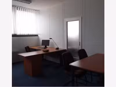 Loue bureaux divisibles dès 17m² dans la Nièvre