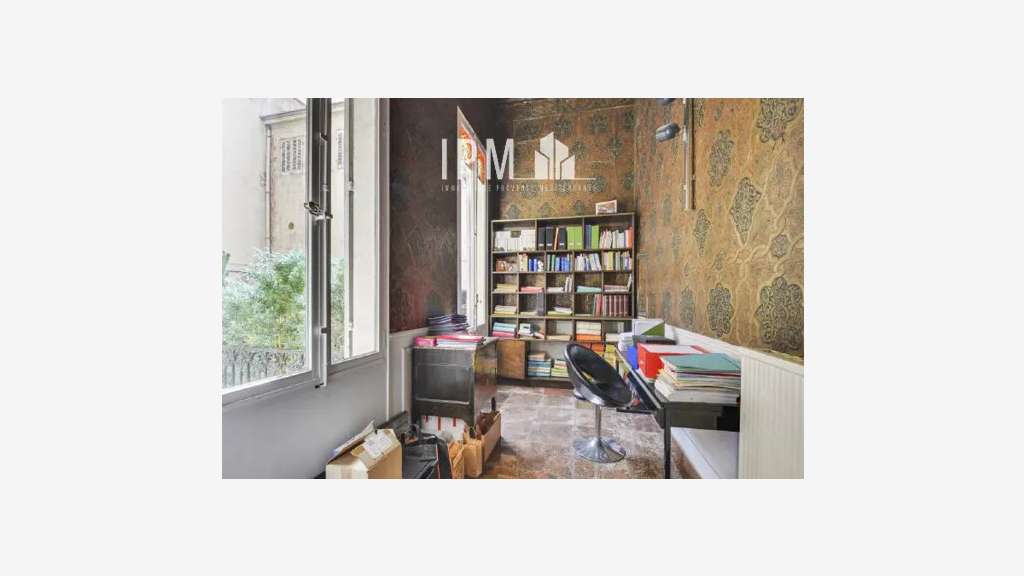 A louer bureaux divisibles 518m² 13006 Marseille