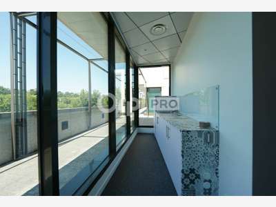 A louer plateau 375m² R+4 à Lyon 9e  l'Espace 