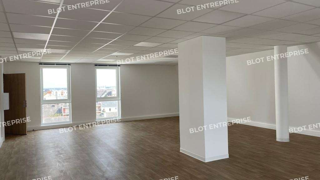 A louer bureaux 88m² à Saint-Nazaire centre