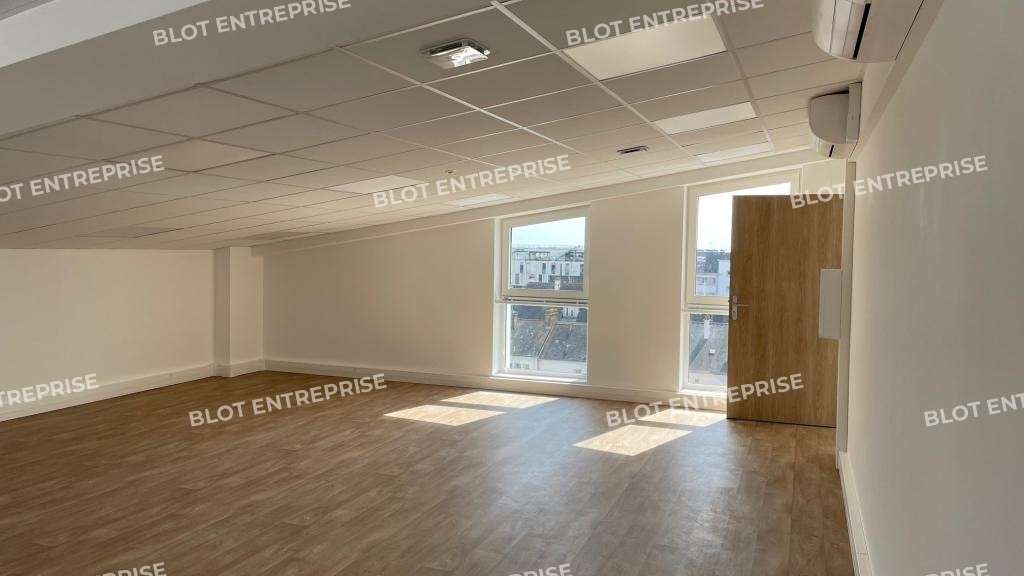 A louer bureaux 88m² à Saint-Nazaire centre